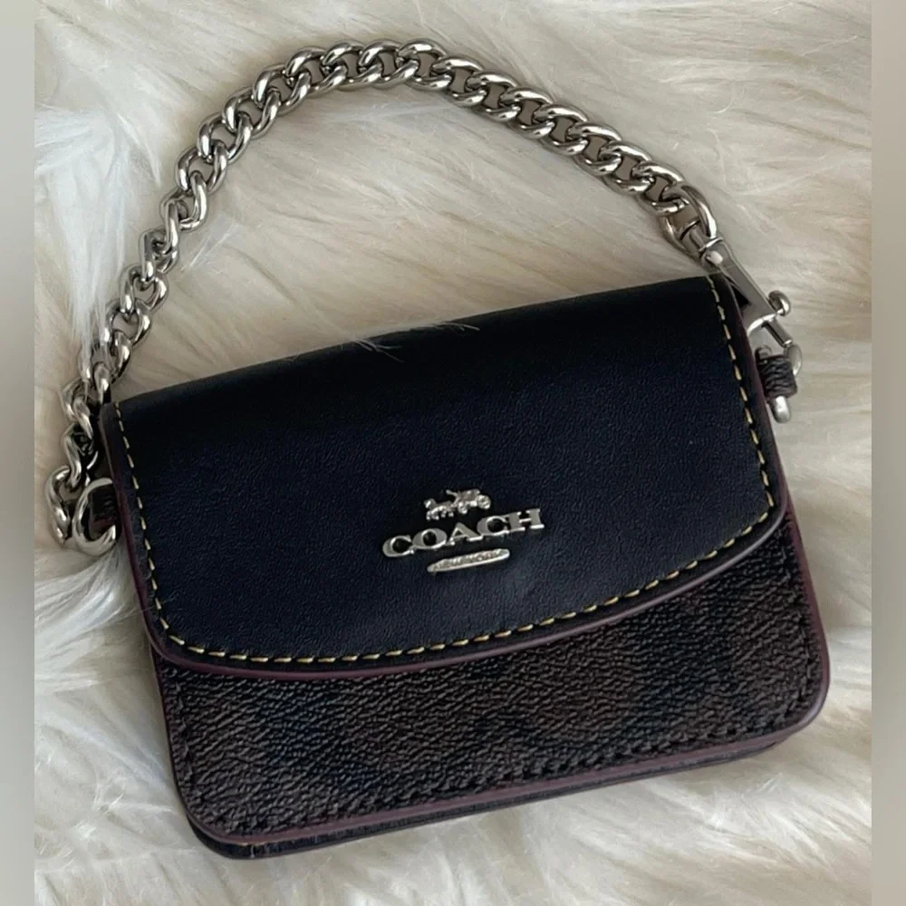 CC868 - Coach Poppy Crossbody with Card Case with Leopard Print and Sig Canvas - Picture 9 of 16
